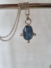 Load image into Gallery viewer, Kyanite pendant