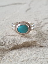Load image into Gallery viewer, Turquoise Silver Solaris ring