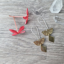 Load image into Gallery viewer, Brassy Handstamped Earrings